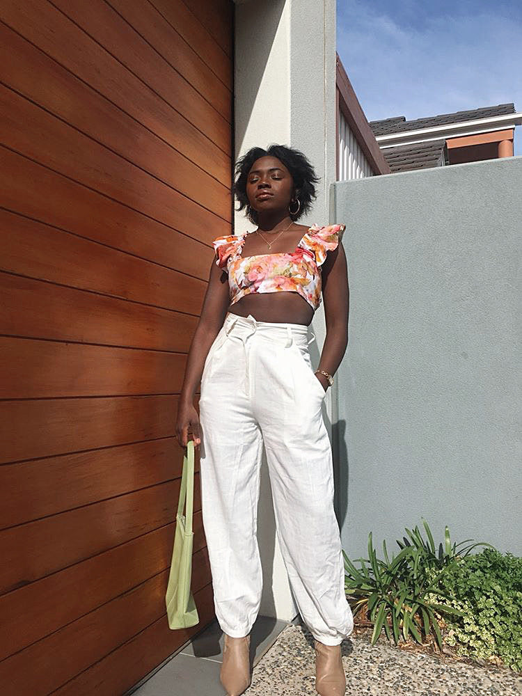La Contessa Butterfly Crop